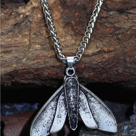 Goth Necklace - Picture 2 of 3